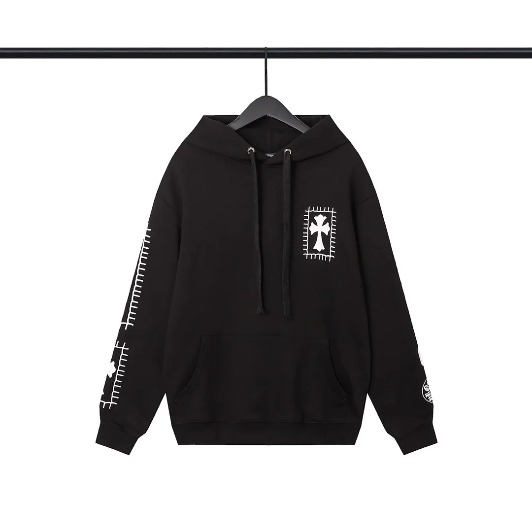 M32—P210 -Chrome Hearts/Chrome Hearts printed sweatshirt cardigan jacket -420 grams of high-density, high-quality wool, soft, delicate and skin-friendly, soft and silky to the touch, warm and skin-friendly -The hardware and zipper accessories are all customized and full of details -Colour: black -Size: S M L XL